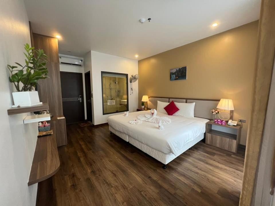 Lantana Ha Long Hotel E409 Sunplaza Pho Di Bo, Bai Chay, Ha Long Exterior photo