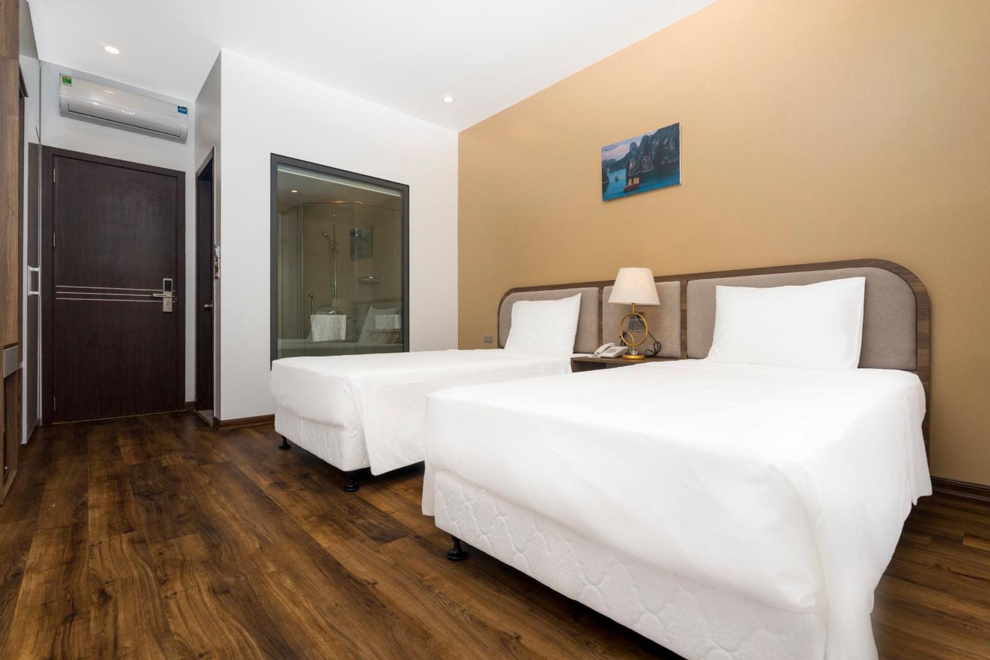 Lantana Ha Long Hotel E409 Sunplaza Pho Di Bo, Bai Chay, Ha Long Exterior photo